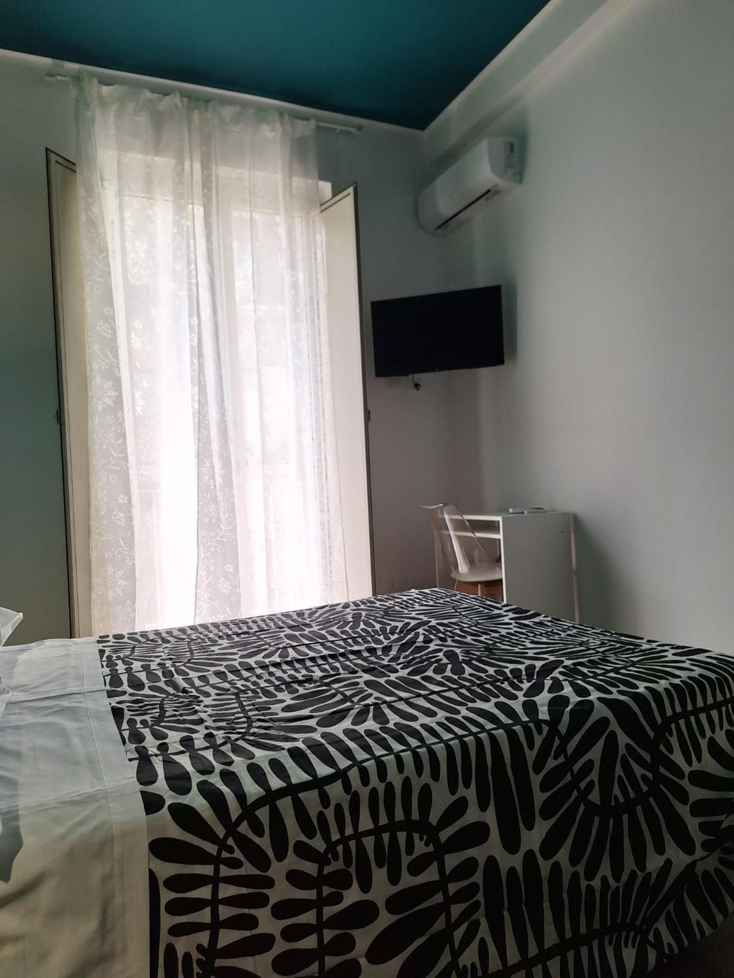 B&B Onda Marina Villa Bellini Catania Centro エクステリア 写真